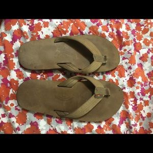 Rainbow tan men’s flip flop